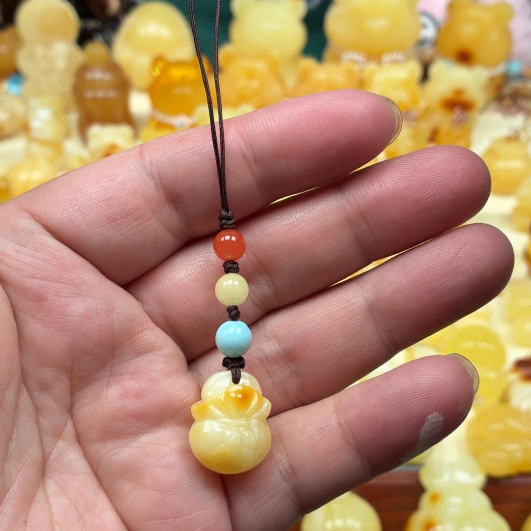 琥珀未镶嵌裸石蜜蜡