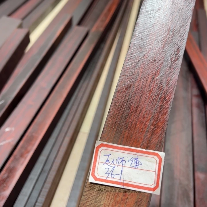 紫檀木类端景台赵*傅