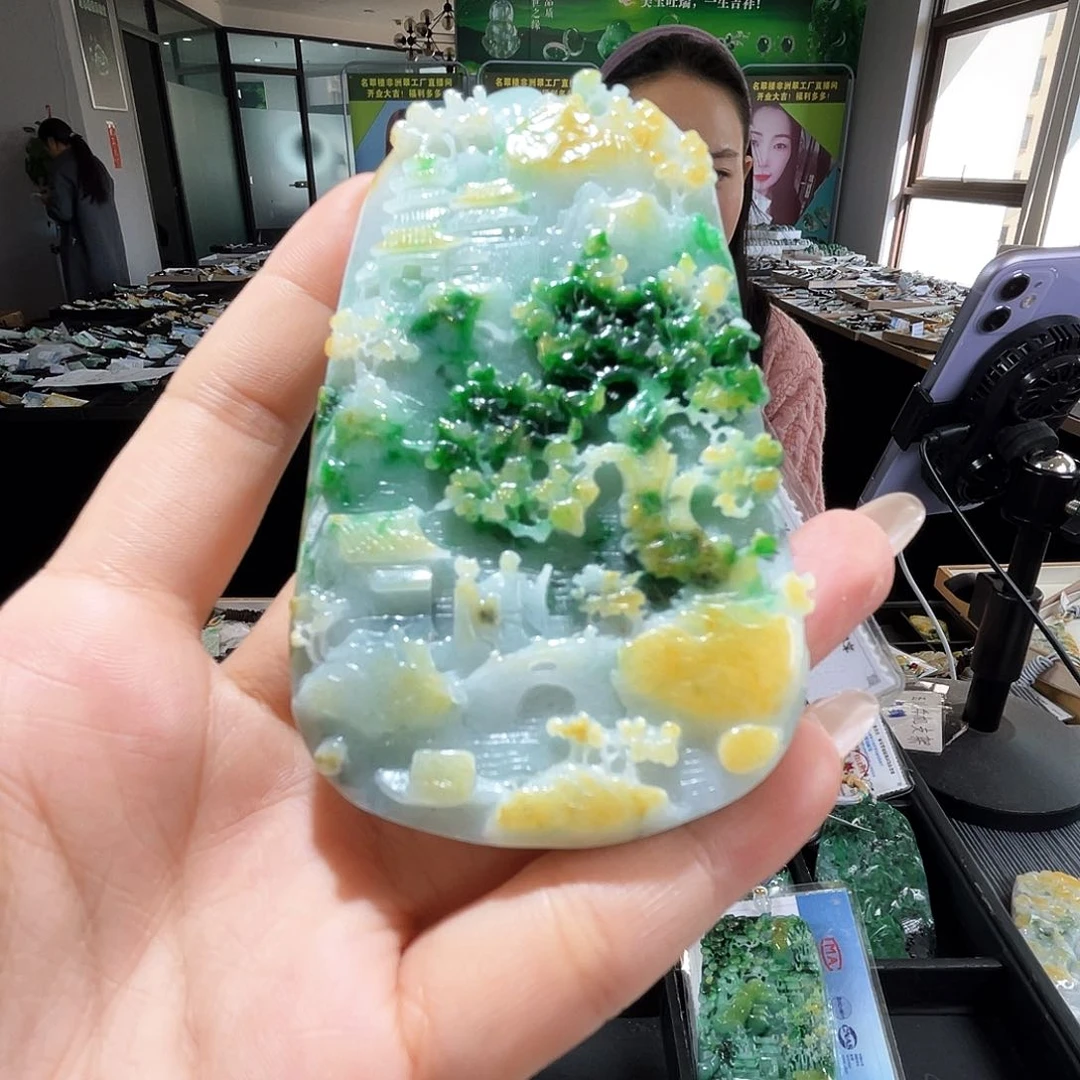 颈饰未镶嵌翡翠知**乐一