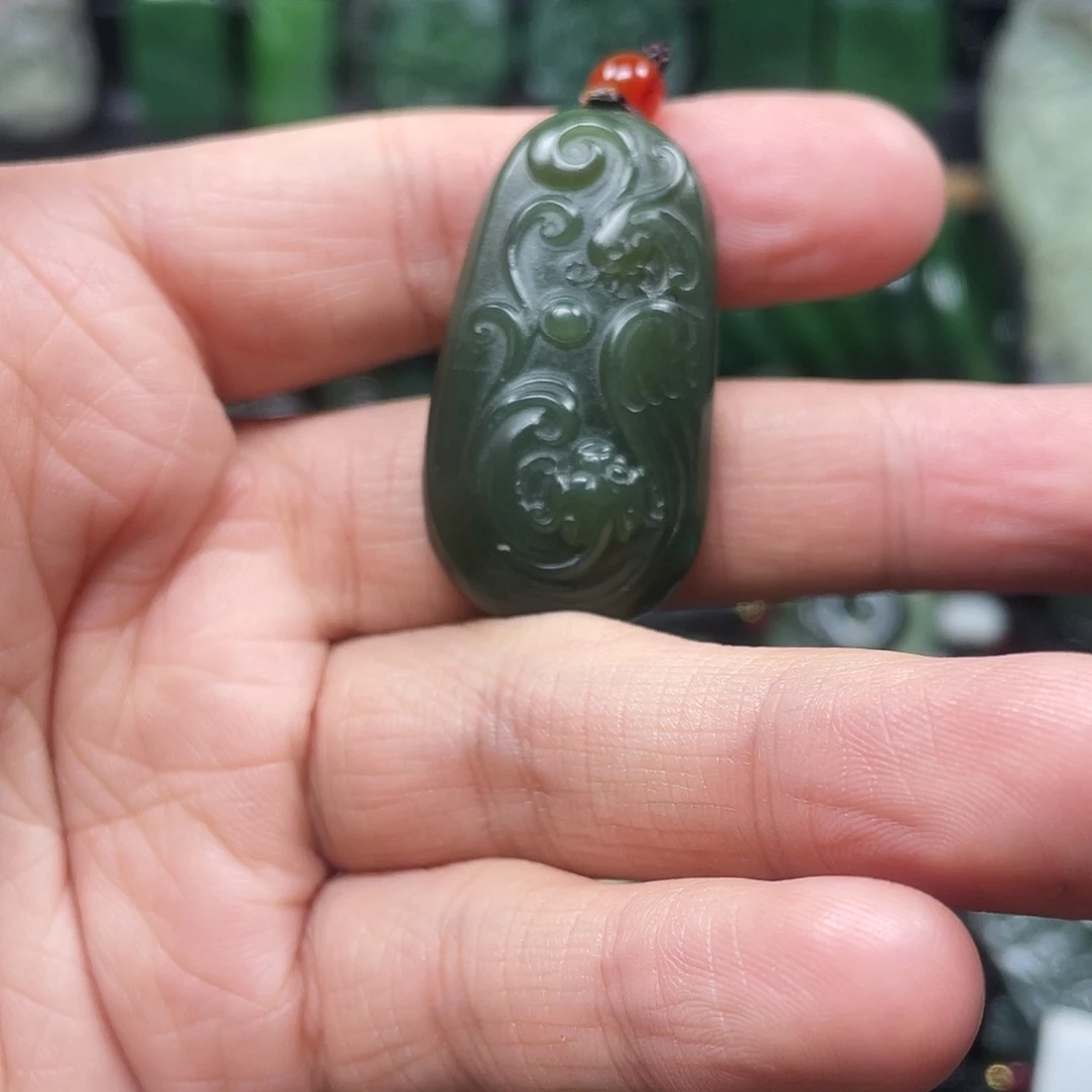 和田玉未镶嵌珠宝奇石