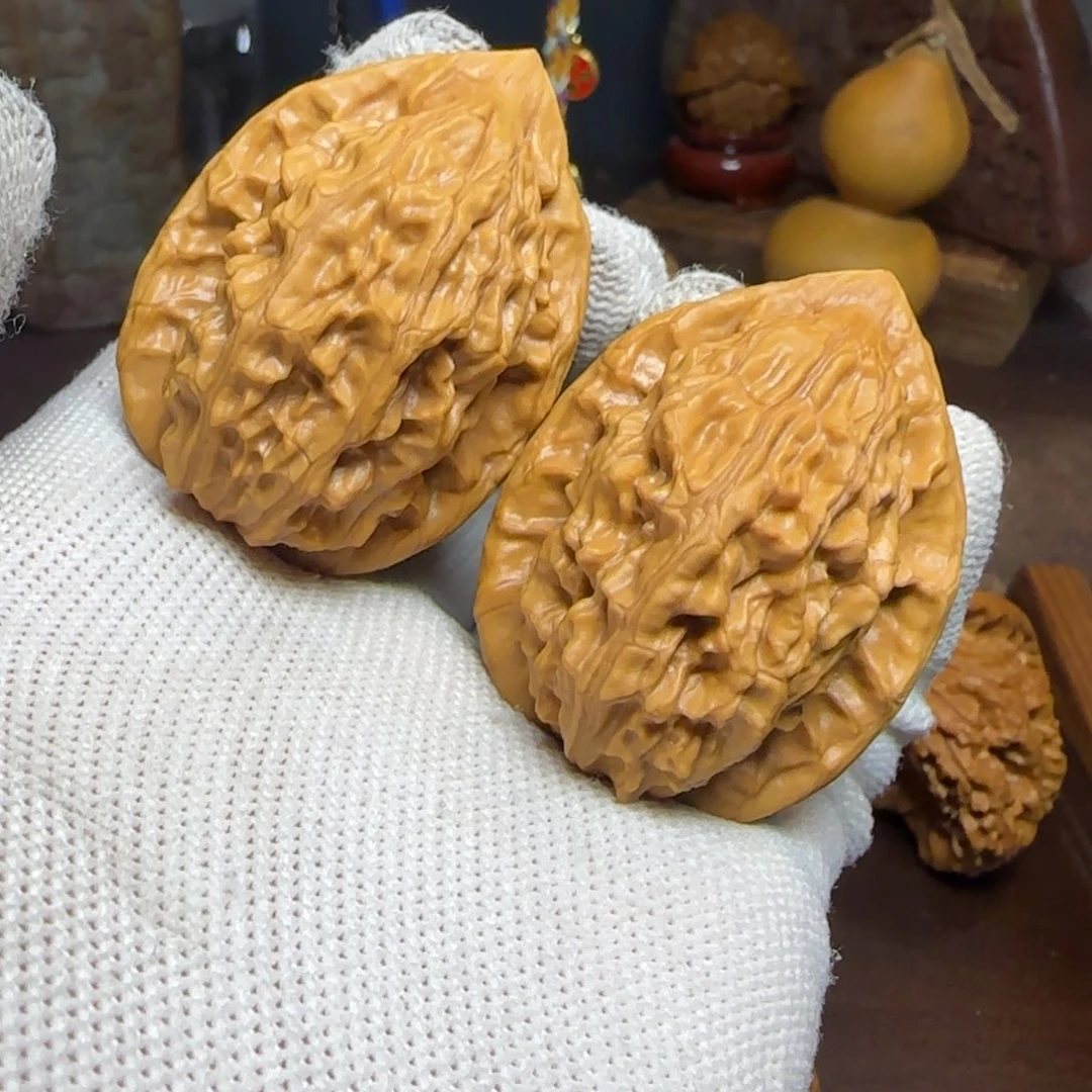 文玩核桃把件大红袍