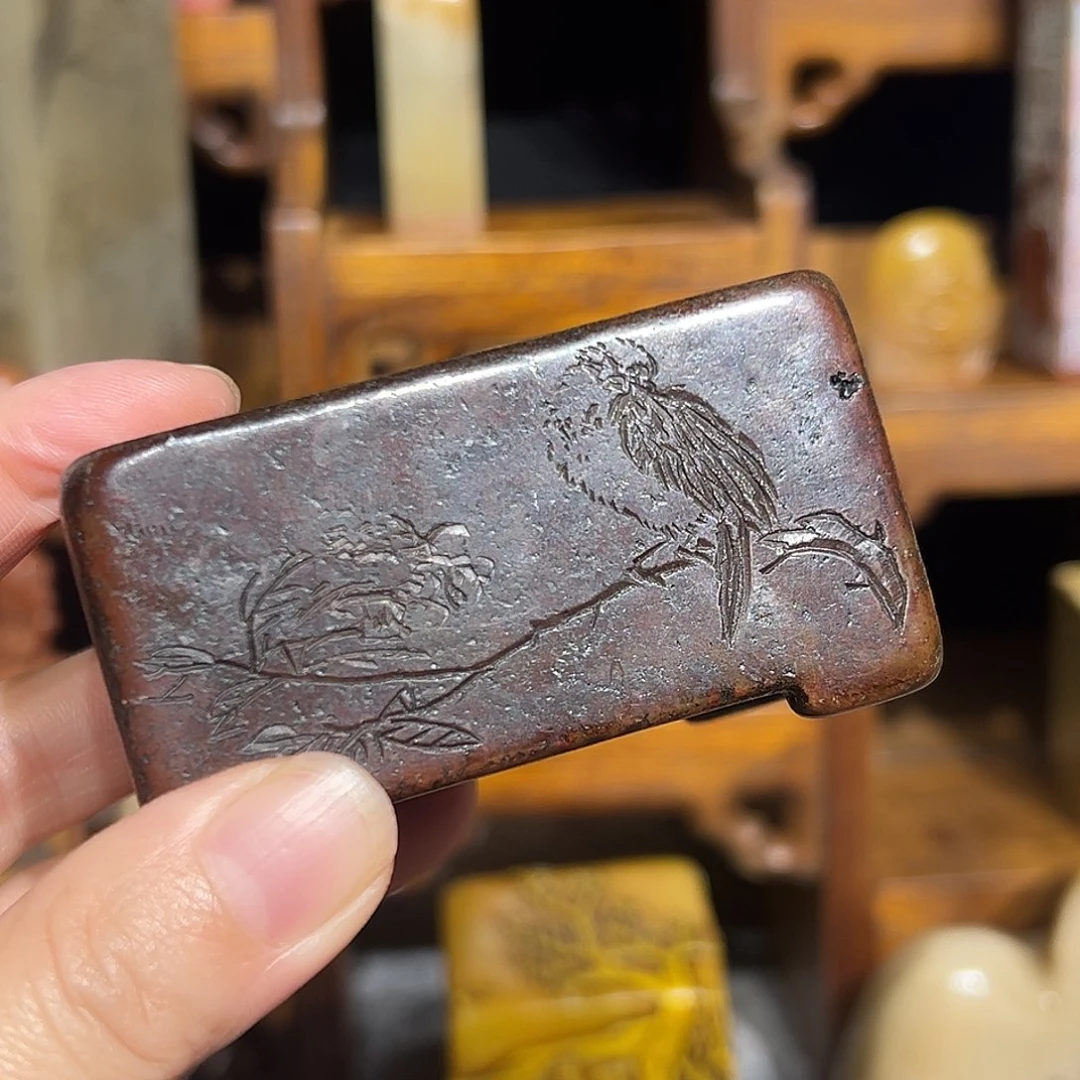 寿山石印石寿山石是山山水水