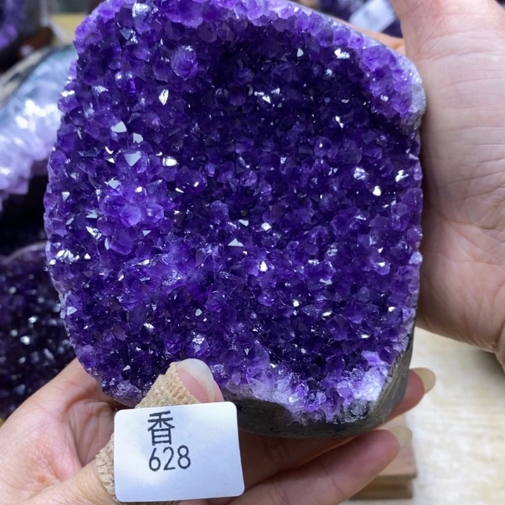 水晶大型摆件（非配饰）未镶嵌