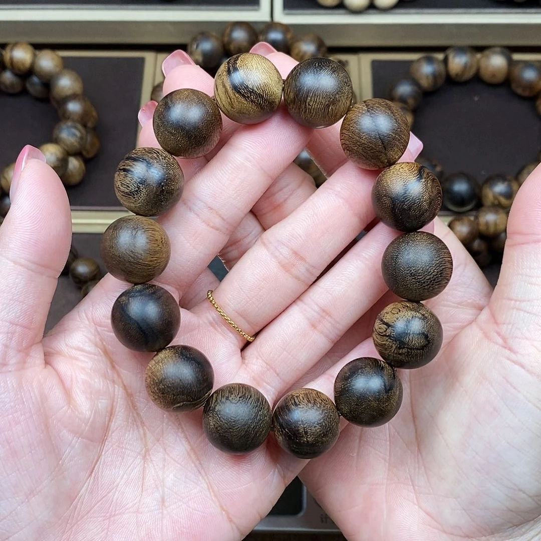 沉香手串越南芽庄白棋瘤疤沉水