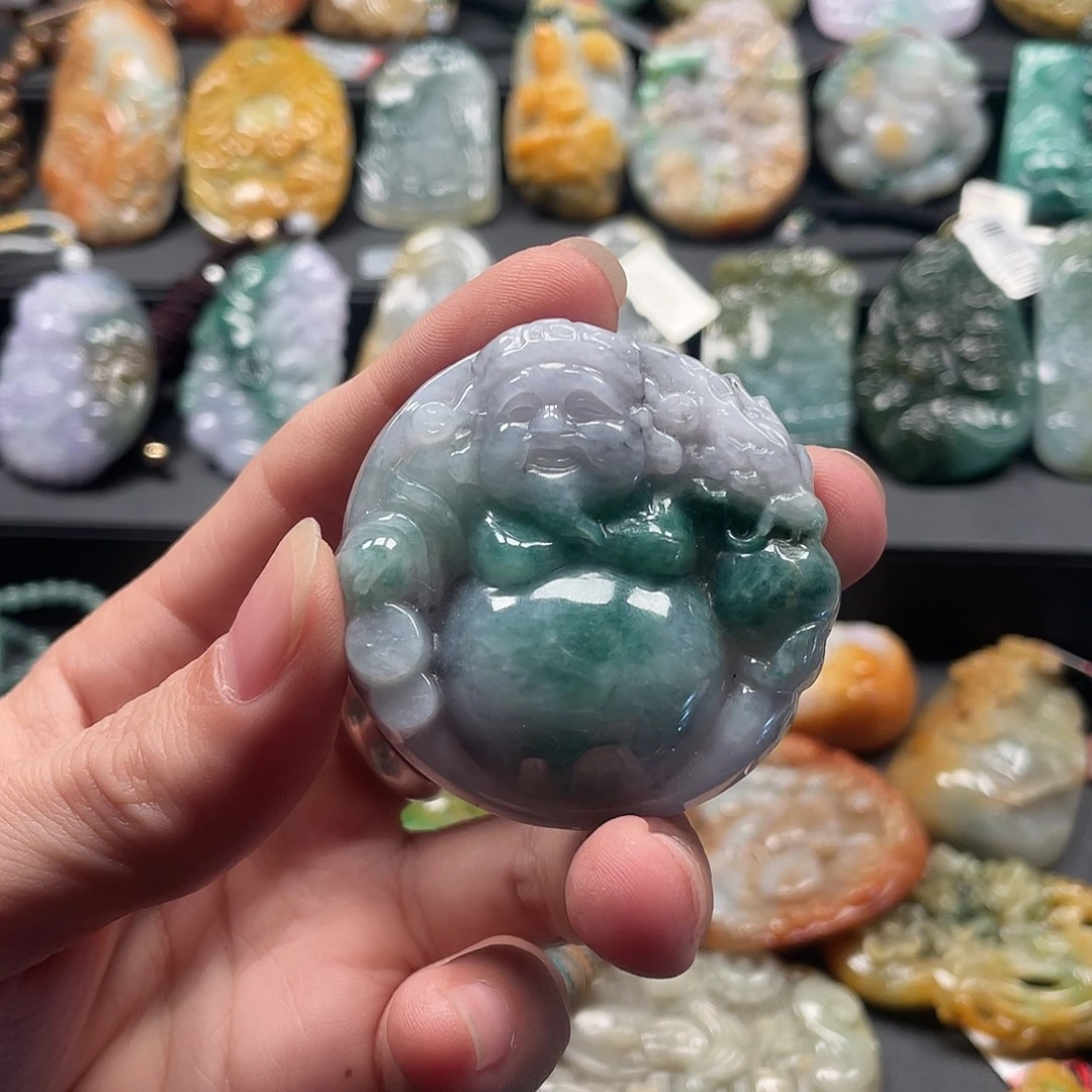 翡翠未镶嵌挂件腾冲