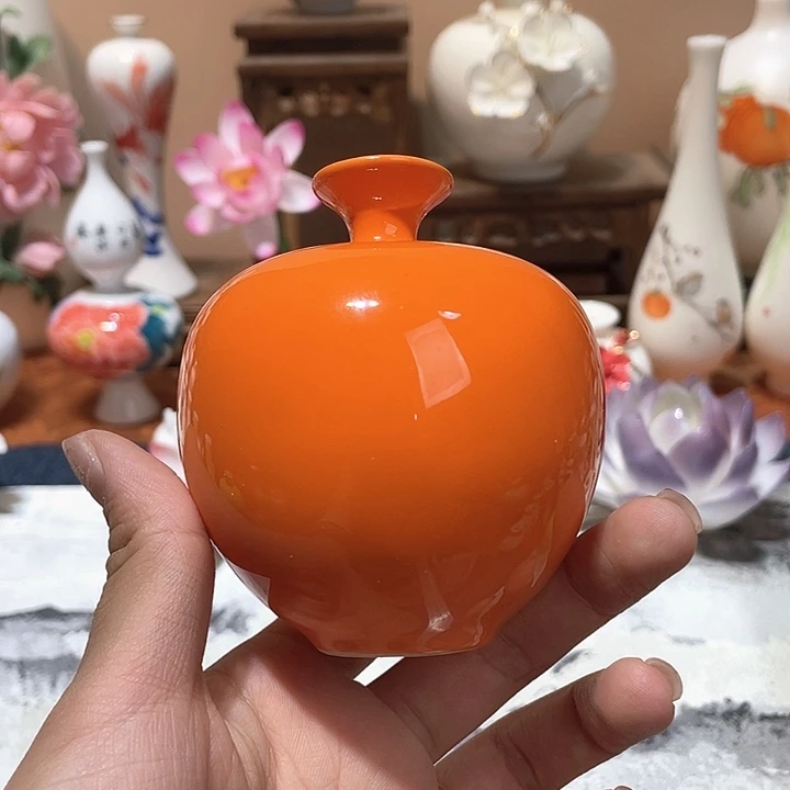 手工陶瓷精致摆件
