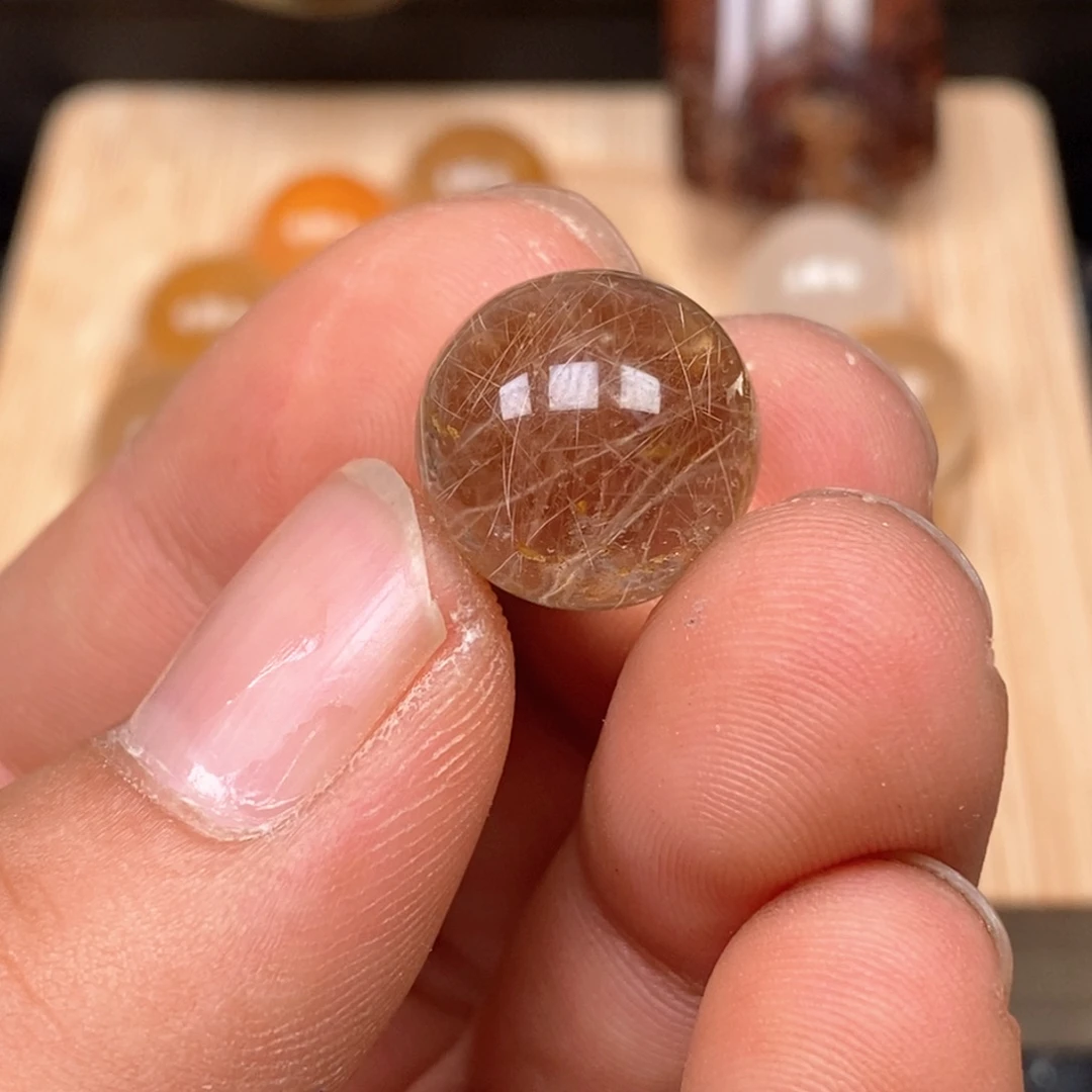 A***界颈饰未镶嵌水晶水晶