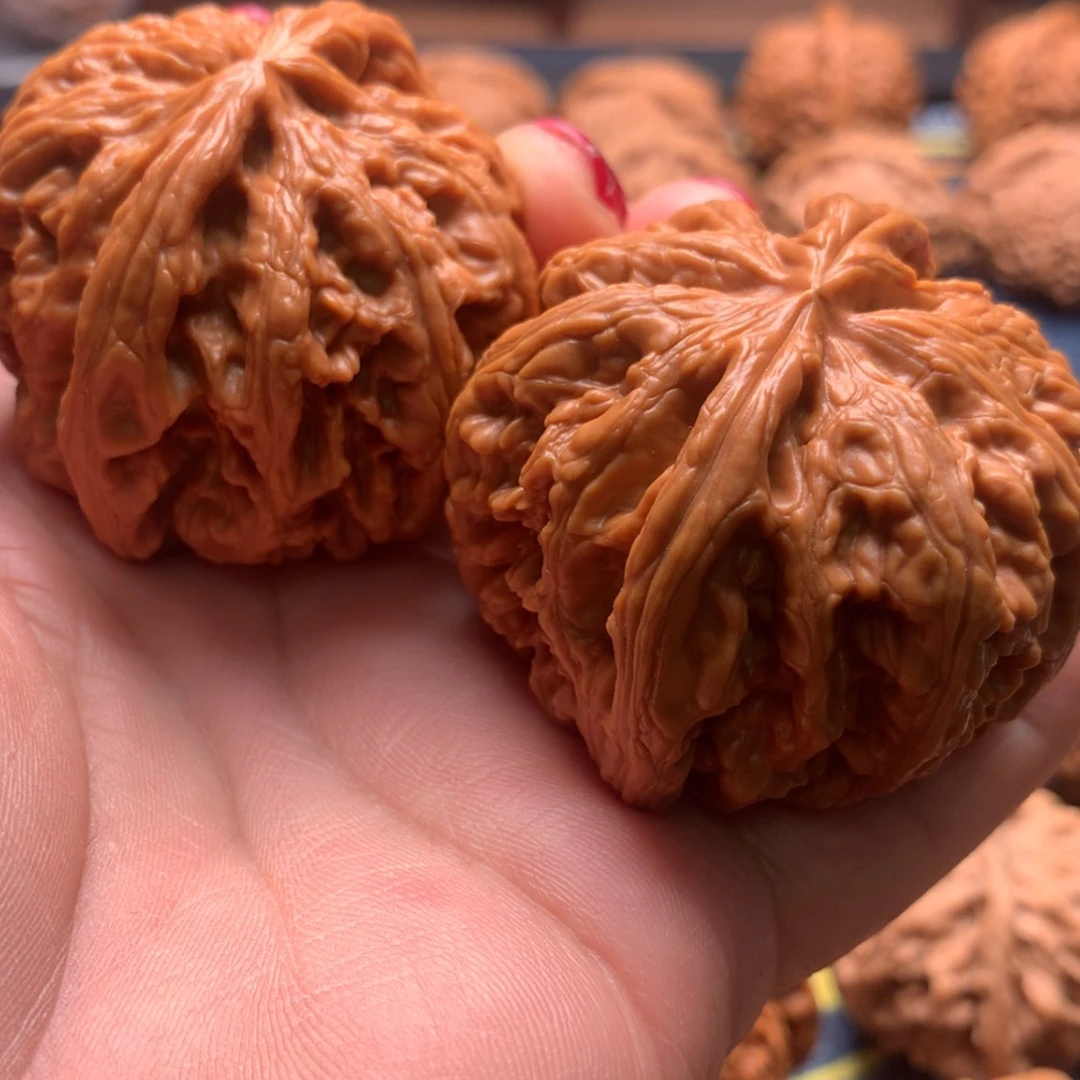 【闪购商品】把件文玩核桃盖**雄粗筋48