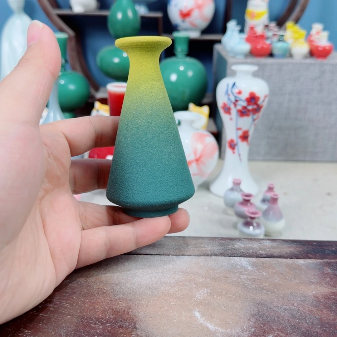 陶瓷手工小花器摆件
