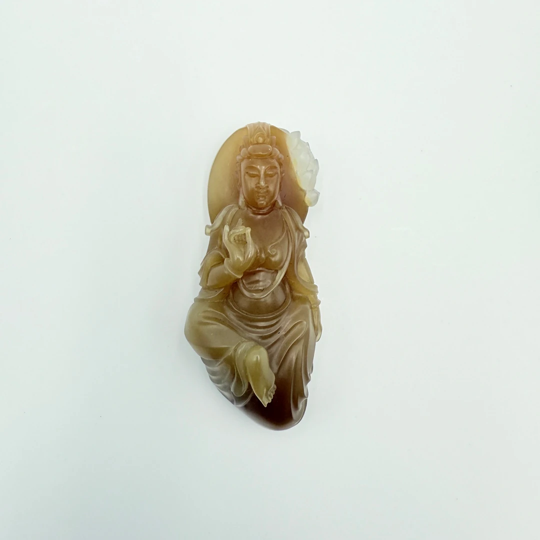 和田玉满糖观音挂件/038303/保利厦门拍卖