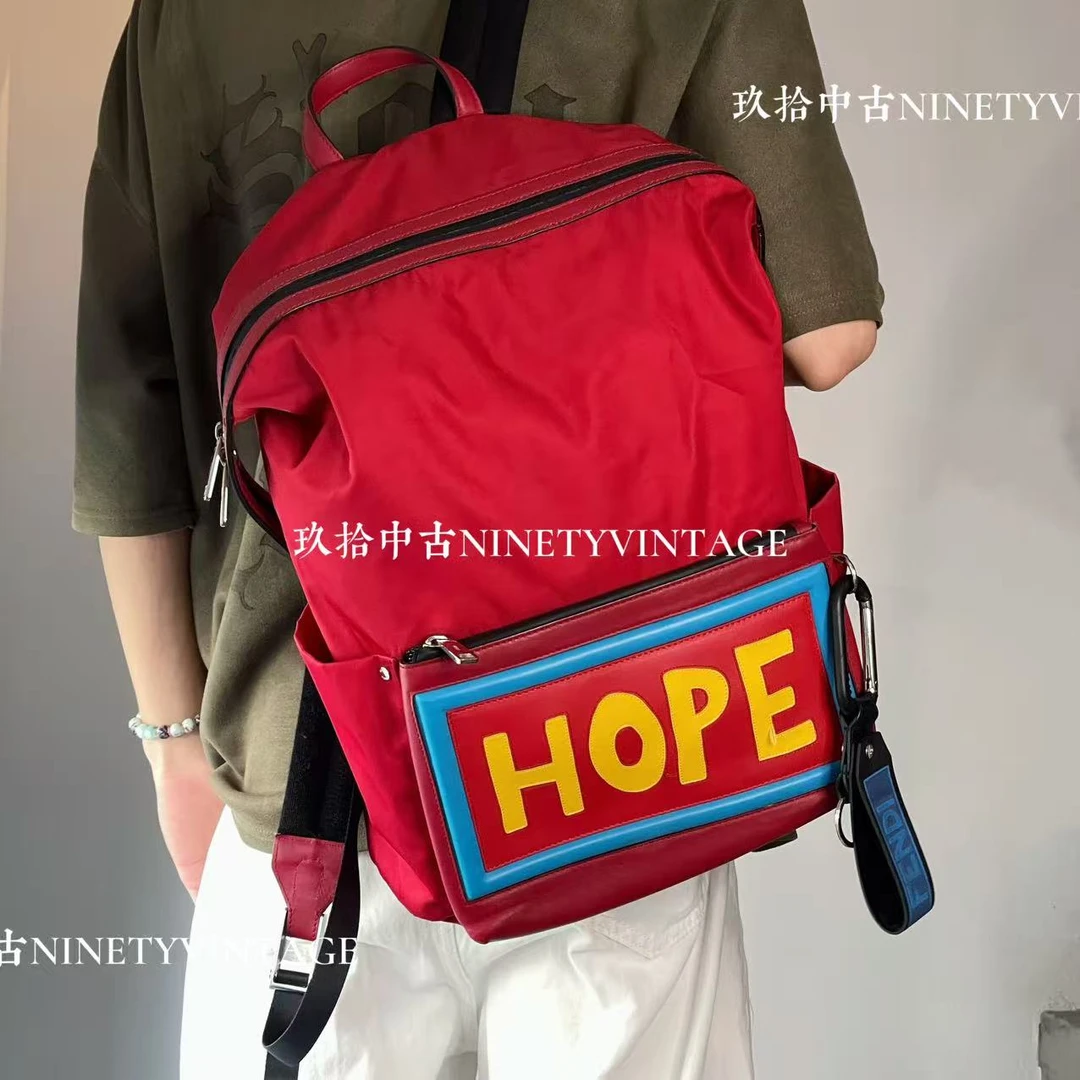 95新 FENDI/芬迪 男包推荐 大号双肩包 红色 男士包