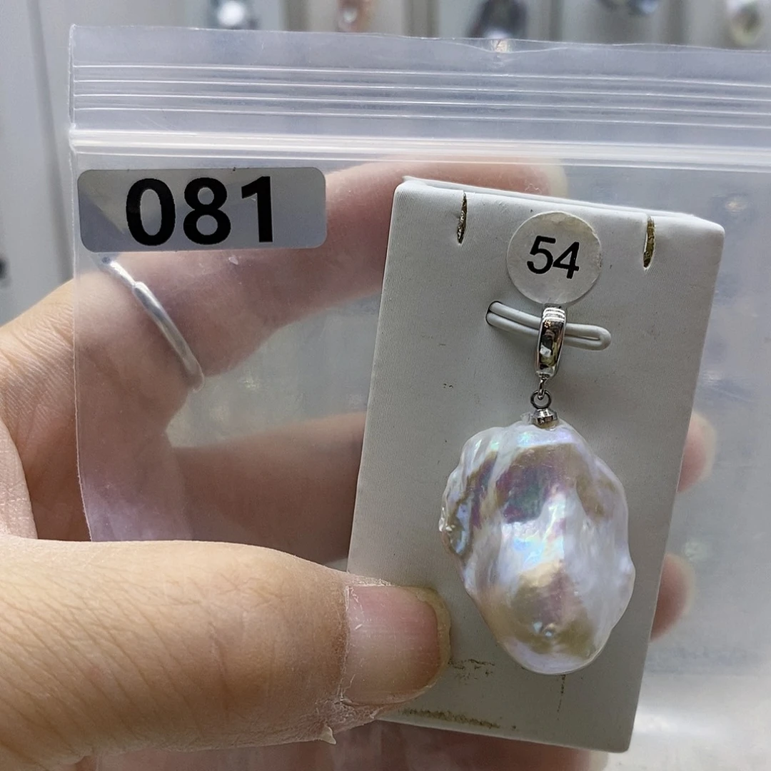 合金耳饰淡水珍珠