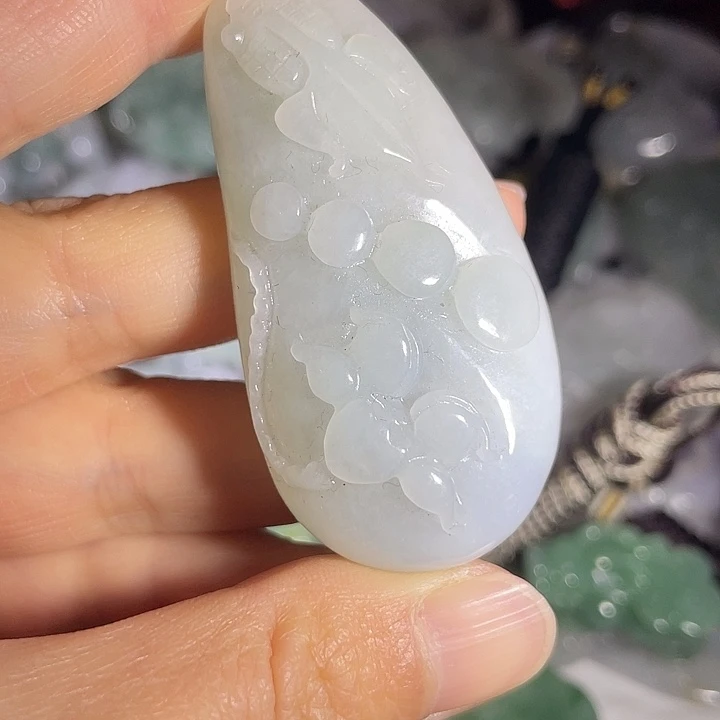 翡翠未镶嵌吊坠(不含链)纯天然a货翡翠挂坠