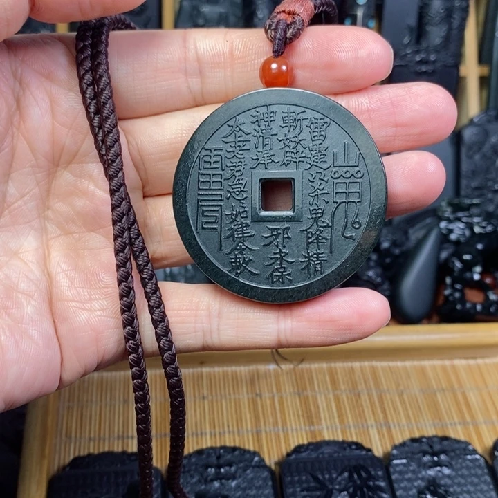 和田玉（青玉）未镶嵌颈饰