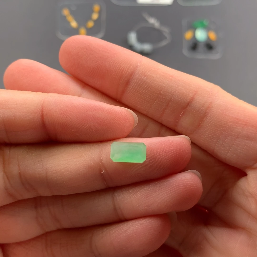 裸石翡翠翡翠切割面