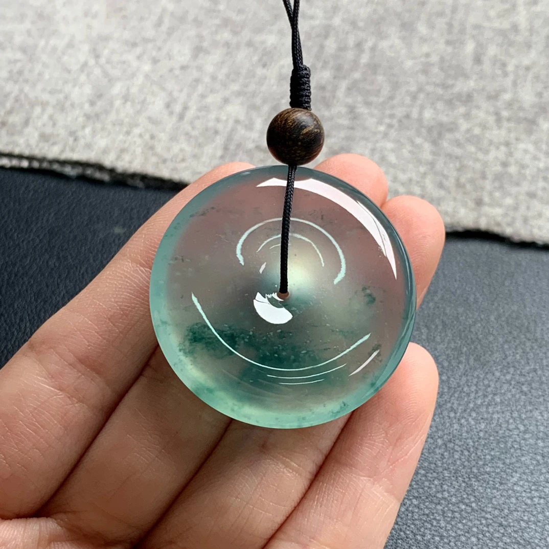 天然A货缅甸翡翠 平安扣 尺寸 : 36.4-7.5