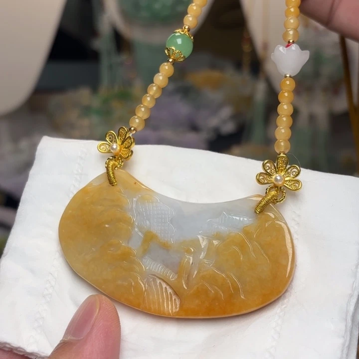 翡翠未镶嵌颈饰吊坠