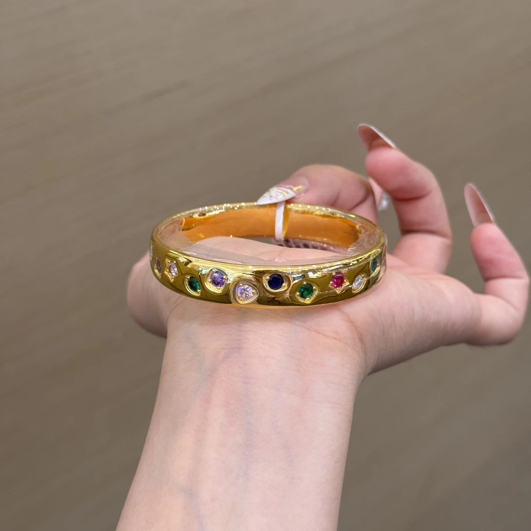 【菠萝珠宝】足金999 时尚简约糖果泥鳅背点钻手镯