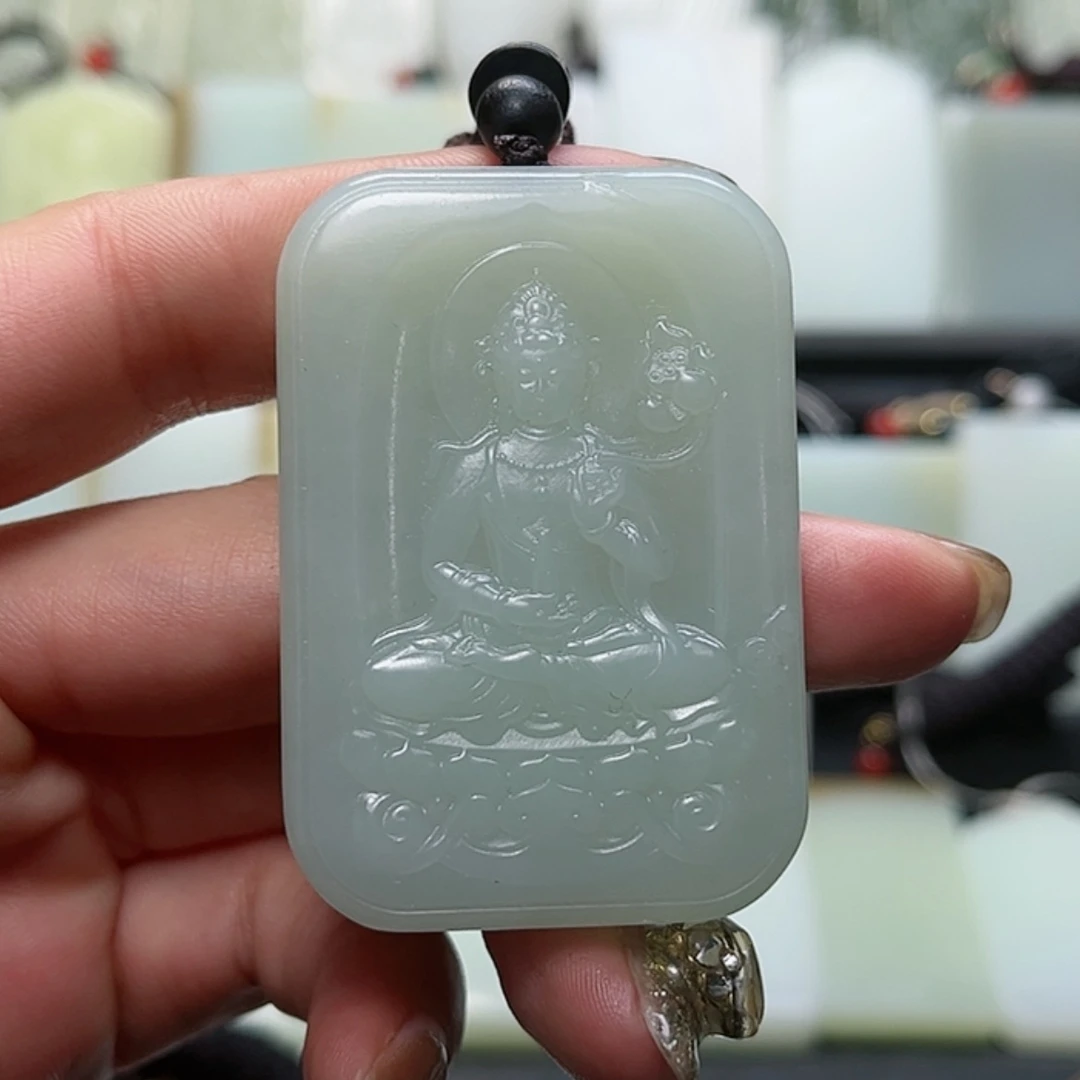 【闪购商品】颈饰未镶嵌和田玉