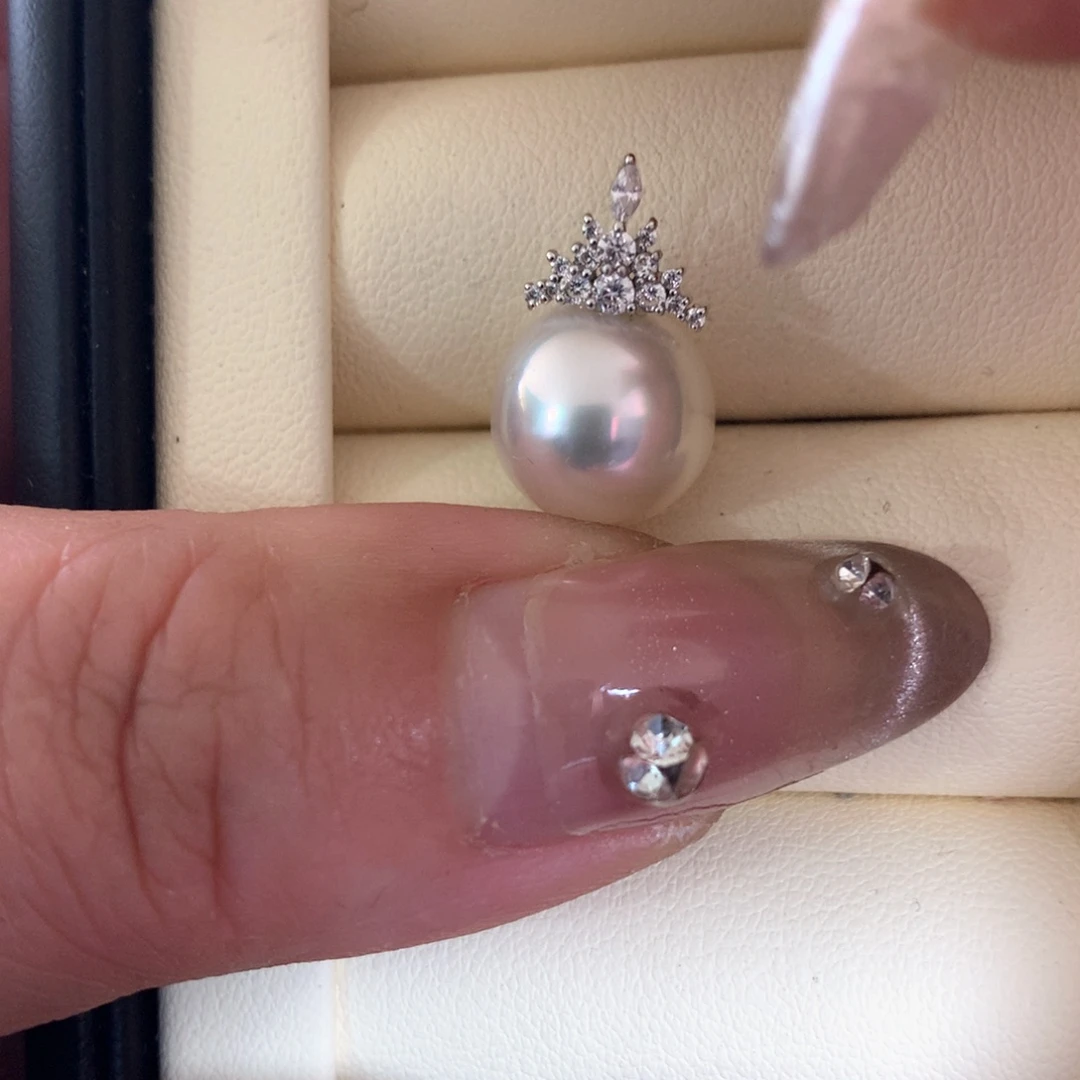 海水珍珠颈饰18K金镶嵌