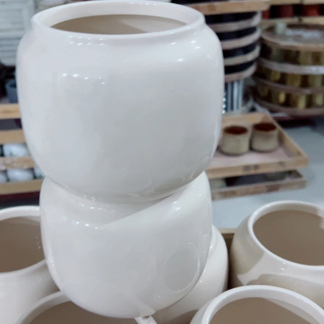 有孔，陶瓷花盆满10米包邮发货