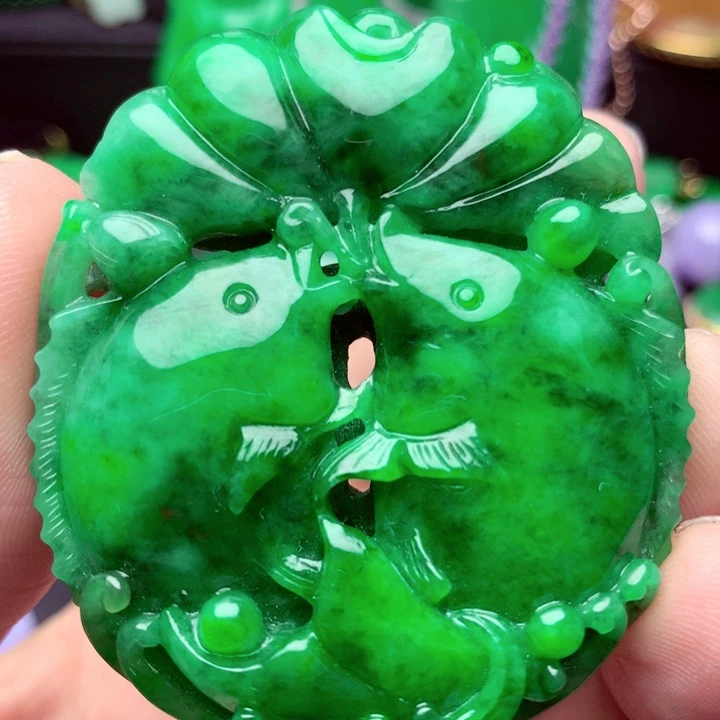 翡翠未镶嵌吊坠(不含链)