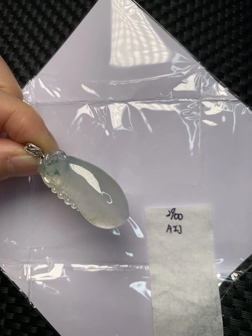 天然缅甸翡翠A货18K金镶嵌 AIJ