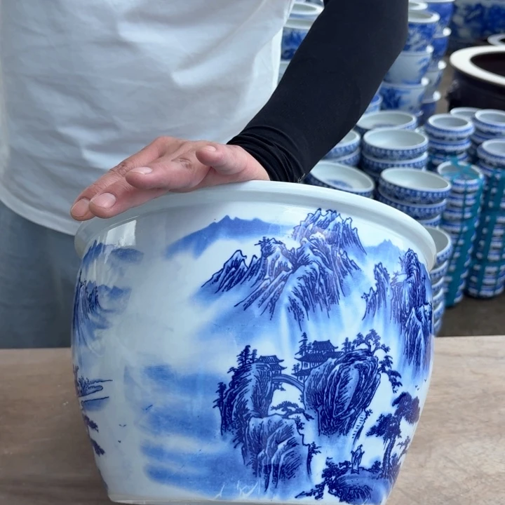 陶瓷艺术品，直径30，高20