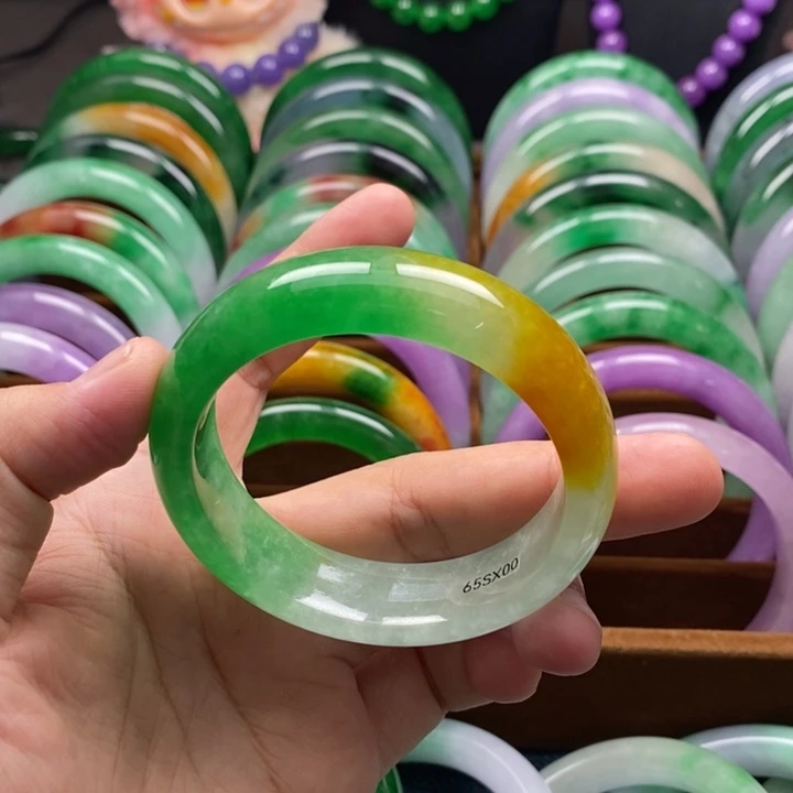 林***轩仿水晶非金属高端手镯