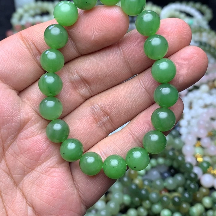 和田玉未镶嵌手串乌兰海苹果绿