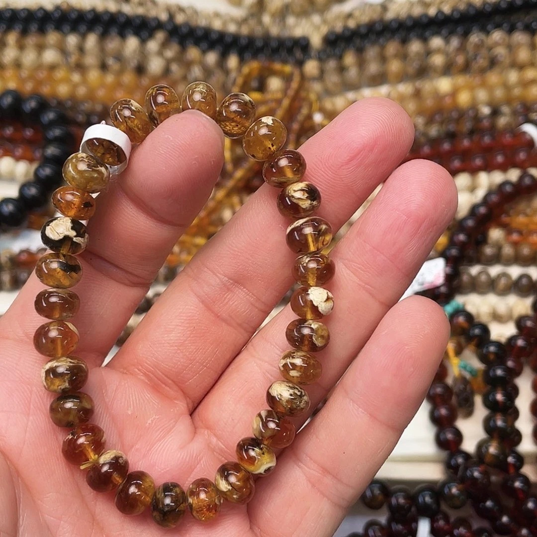 乐***心琥珀未镶嵌裸石八90927