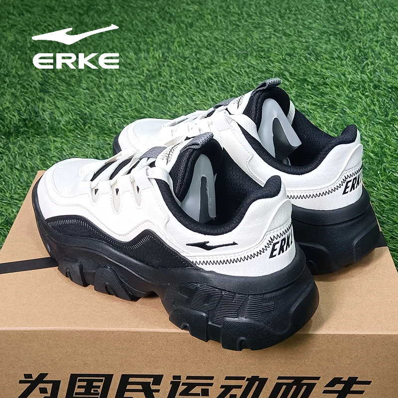 erke/鸿星尔克女款黑白鞋春秋小个子老爹运动鞋面包鞋厚底增高女