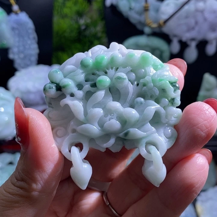 【闪购商品】颈饰未镶嵌翡翠花