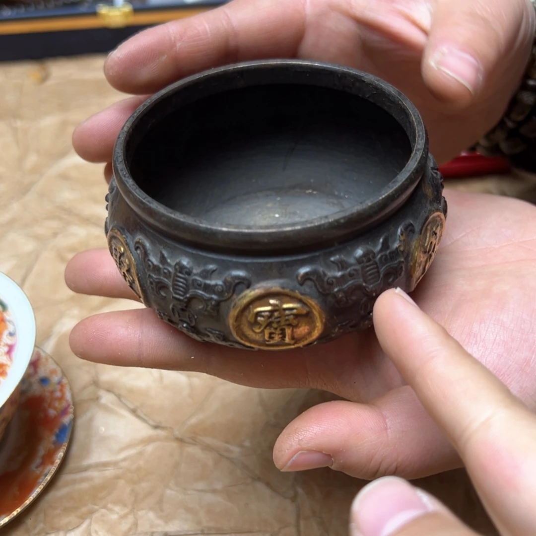 大叶紫檀（黑酸枝木类）