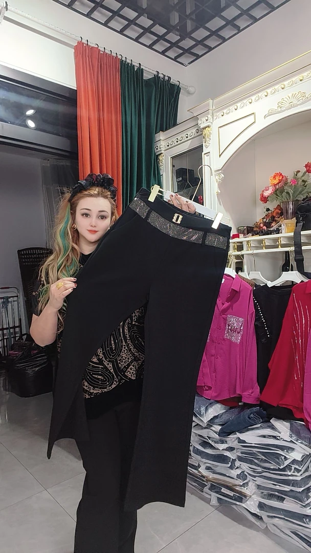 好看裤子喇叭裤时尚