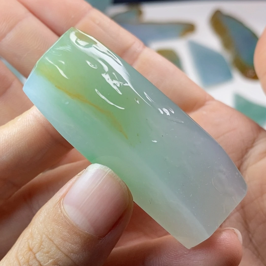 定制翡翠未镶嵌包工