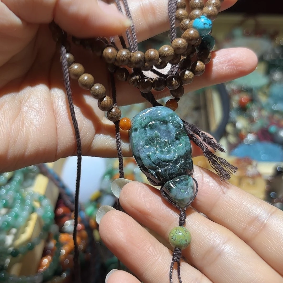 翡翠未镶嵌颈饰原创