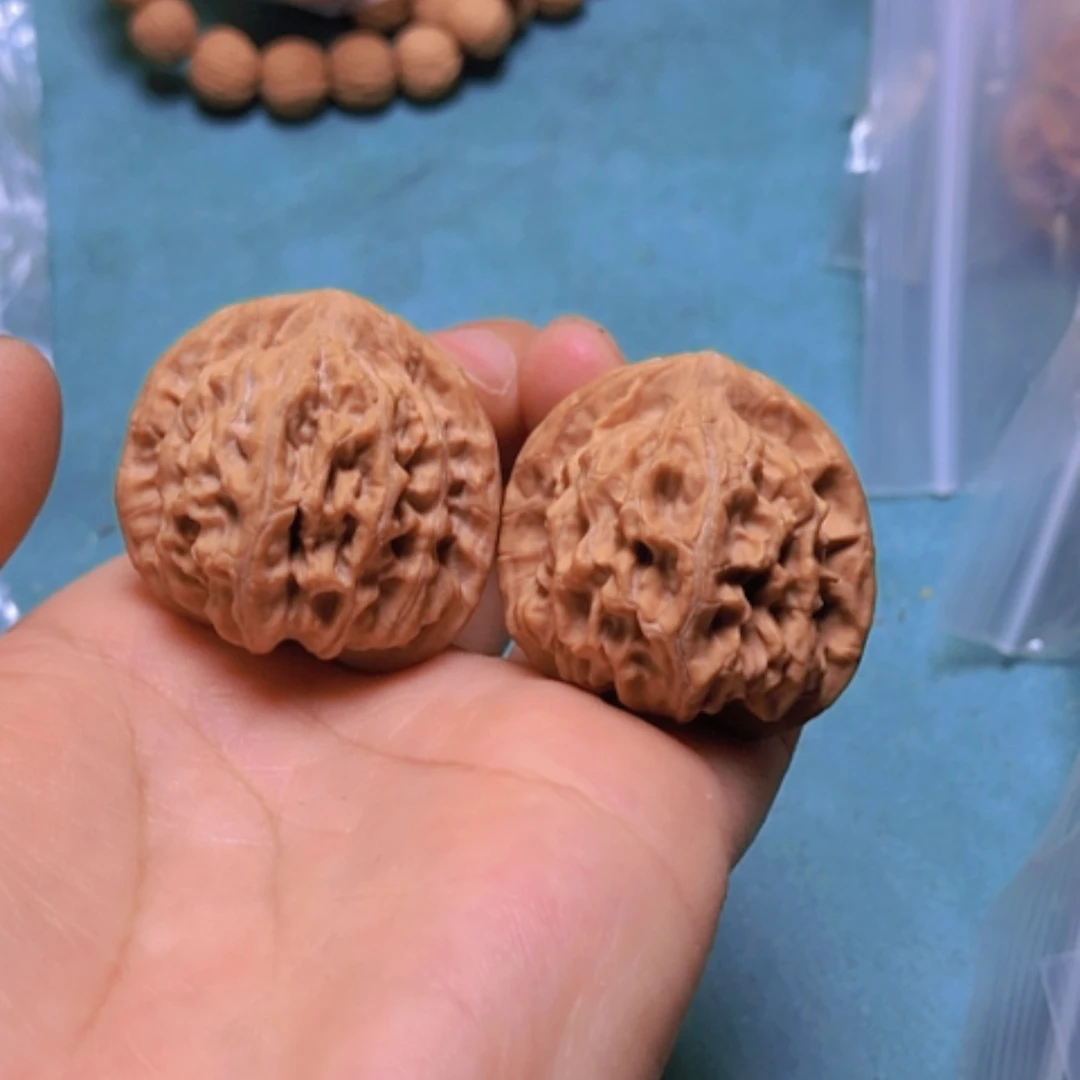 【闪购商品】核桃摆件33.5天地全品