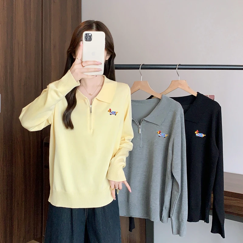 2025秋装新款胖mm大码女减龄刺绣小狗半开领百搭显瘦长袖针织上衣