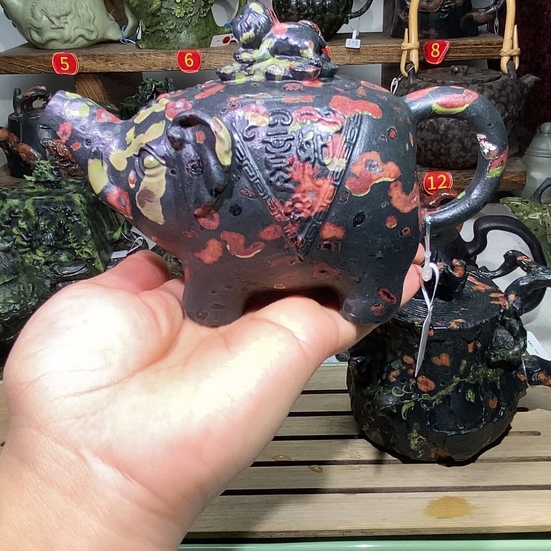 安山玉梅花玉大象壶240cc