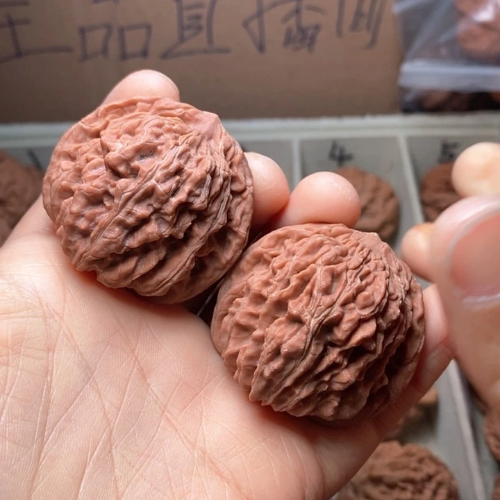 文玩核桃吊坠四座楼