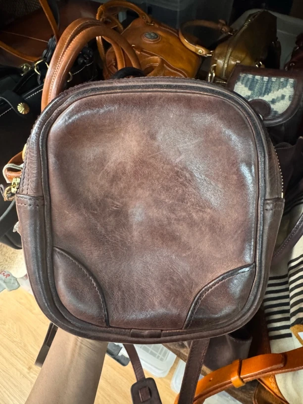 【新品】马皮小方包相机包水洗马皮斜挎手机包