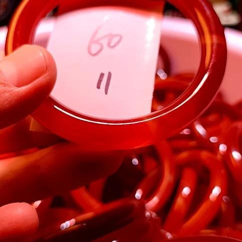 玛瑙/玉髓手镯未镶嵌