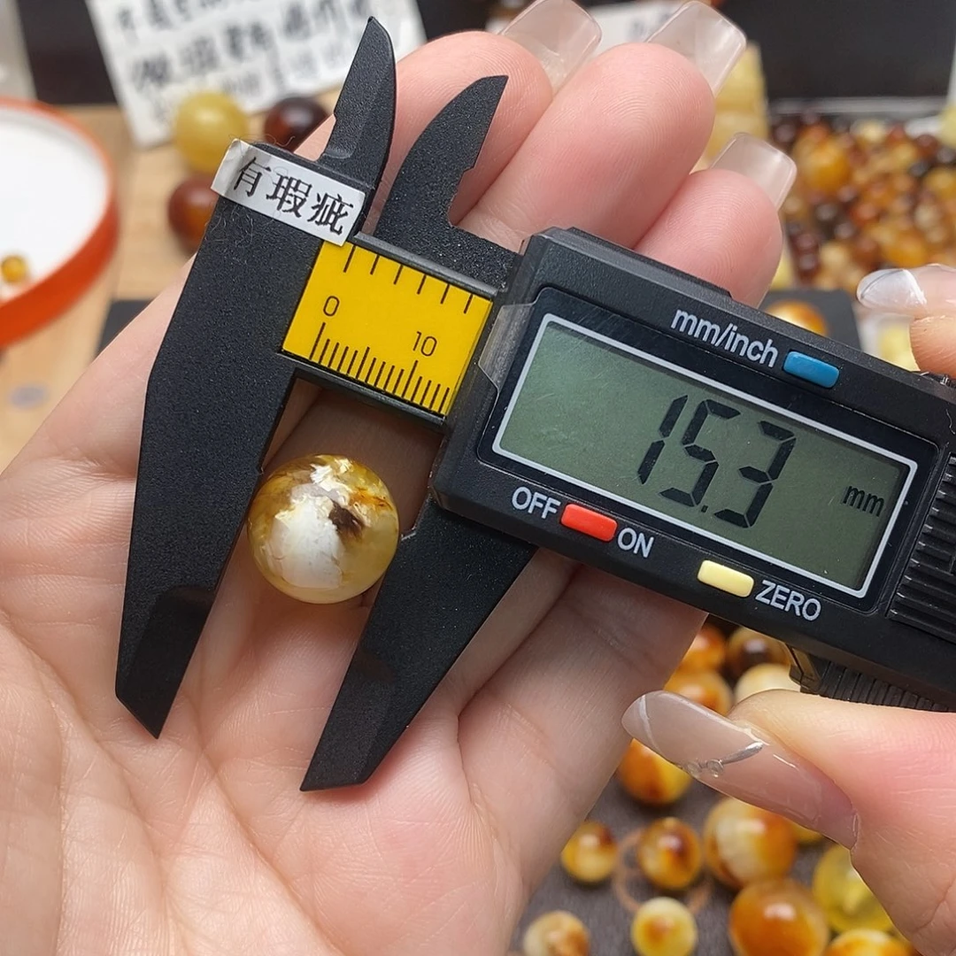 蜜蜡未镶嵌裸石蜜蜡1042