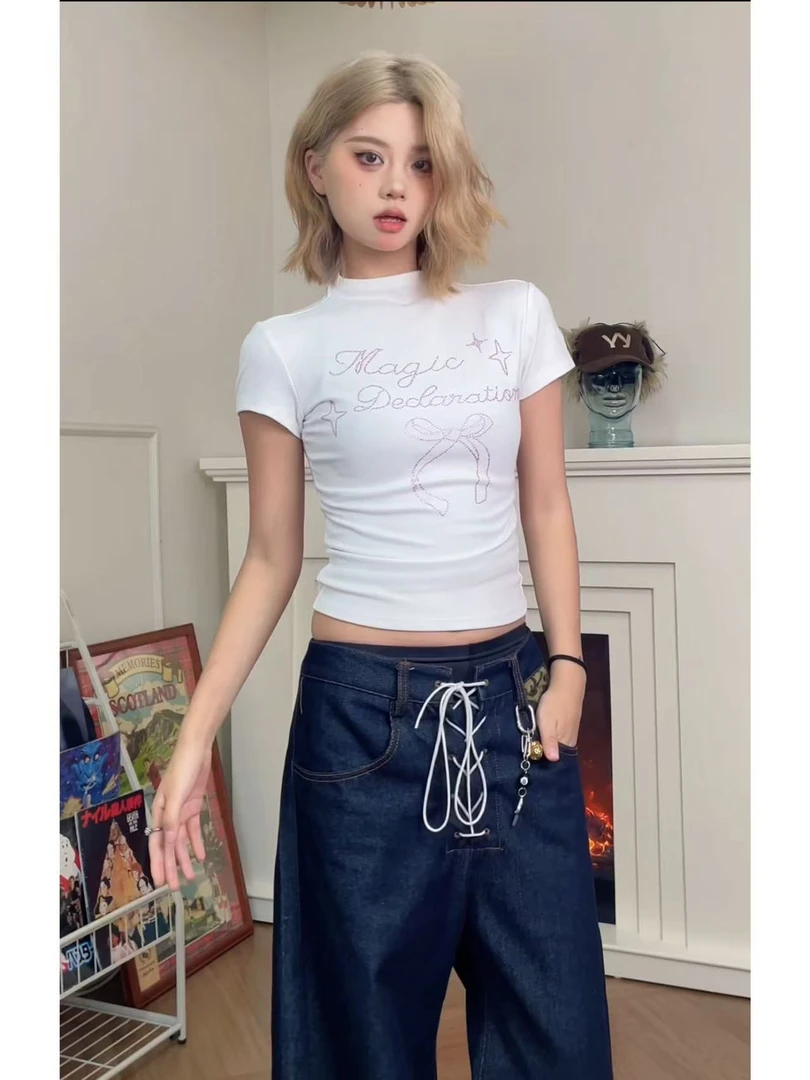 【千禧年糕】美式辣妹正肩圆领时尚短款蝴蝶结英文女款T恤显瘦夏季