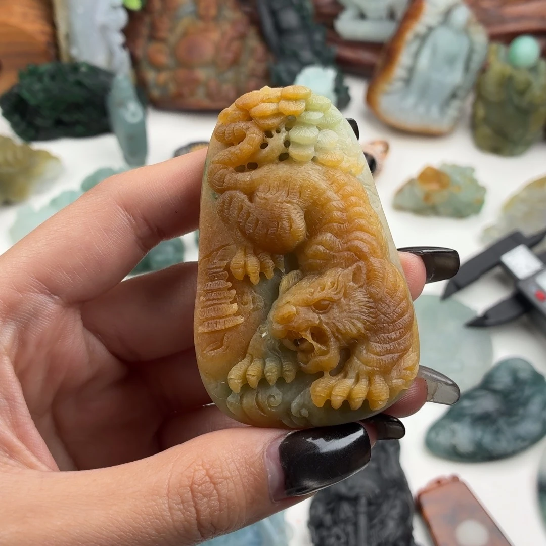 定制翡翠未镶嵌翡翠