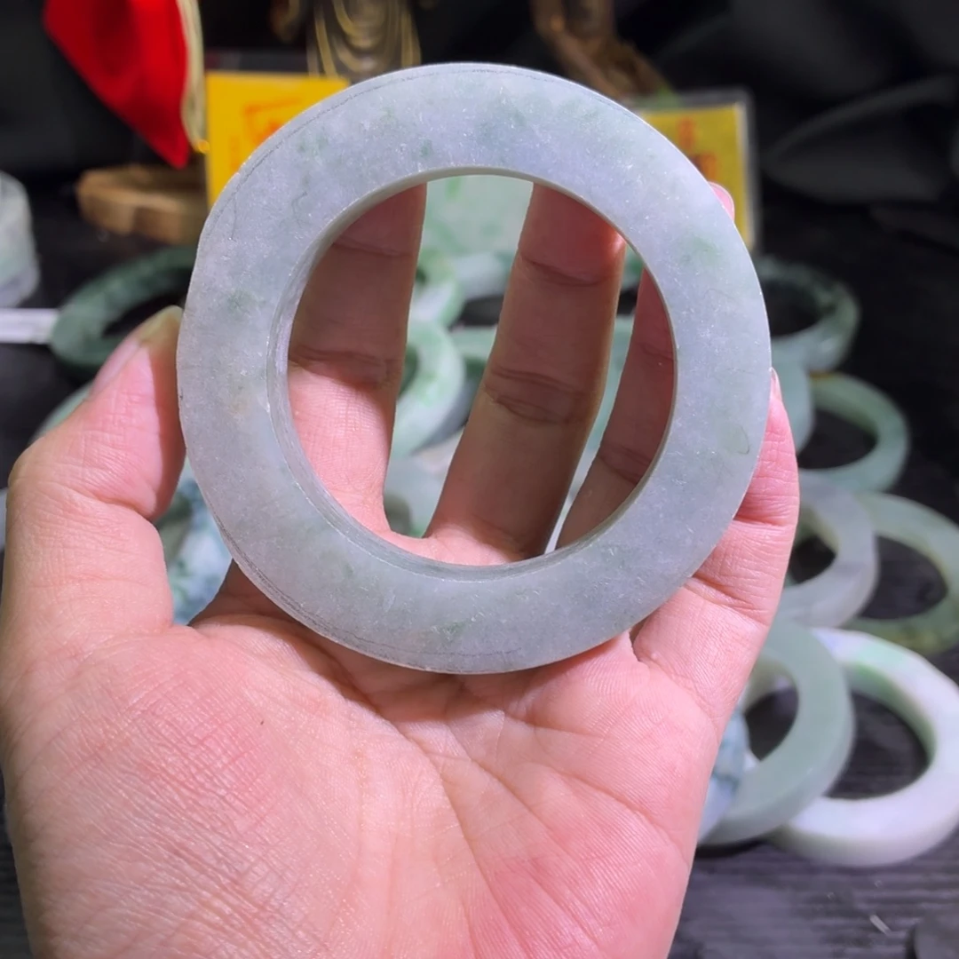 定制翡翠未镶嵌天然翡翠A货毛胚手镯定制