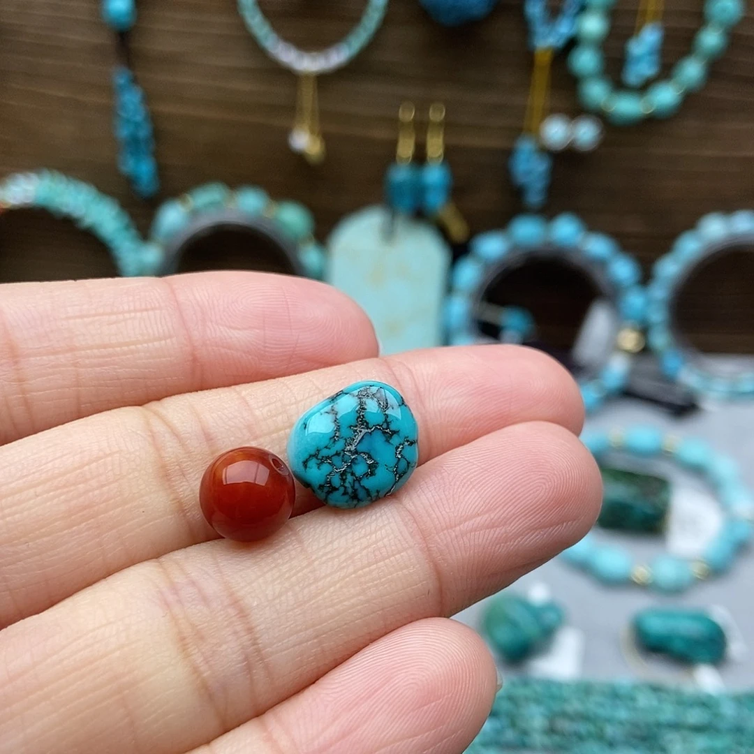 南红玛瑙未镶嵌随型豆子