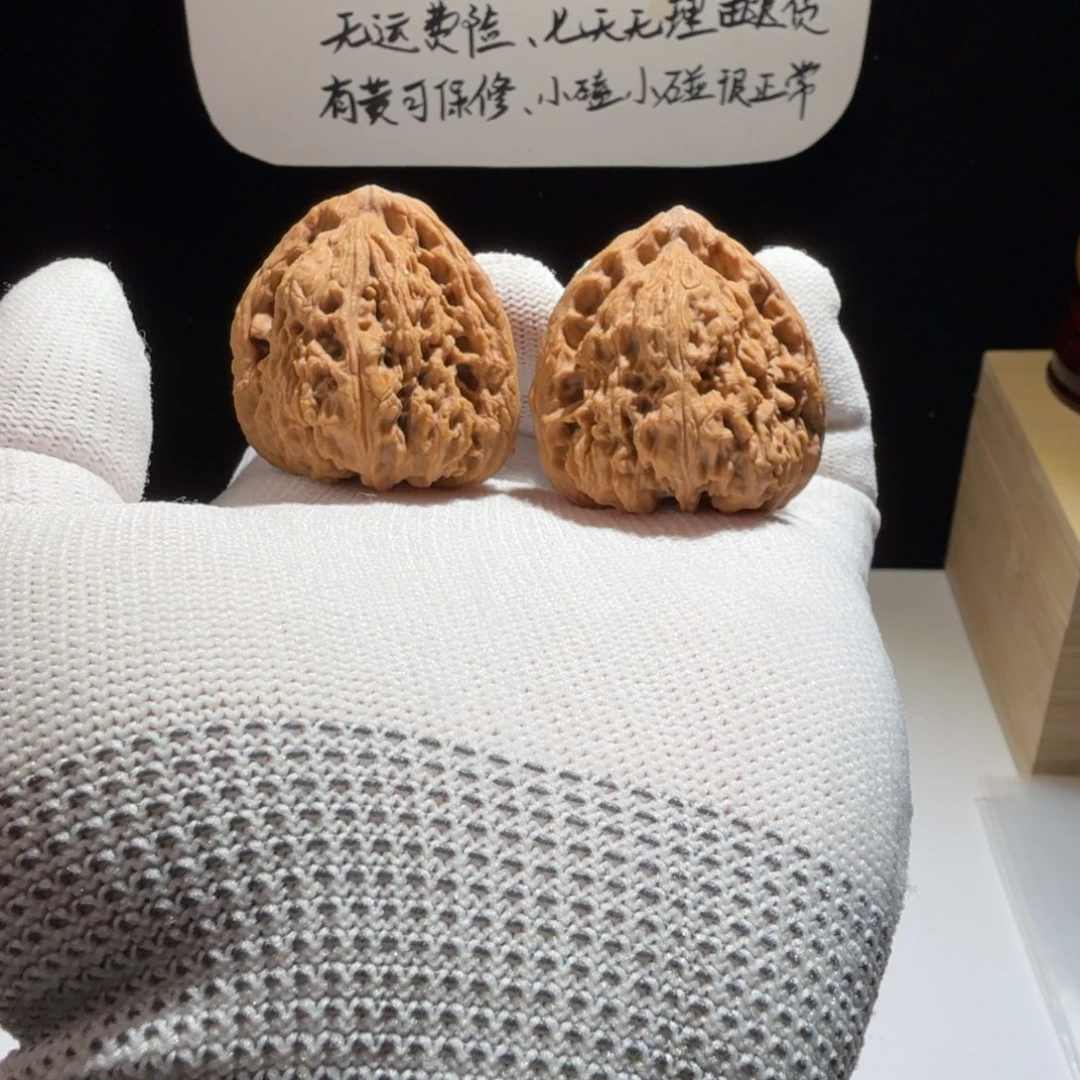 文玩核桃吊坠1号，38佛肚