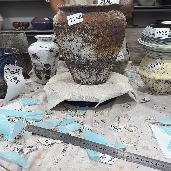 摆件有孔3145，景德镇